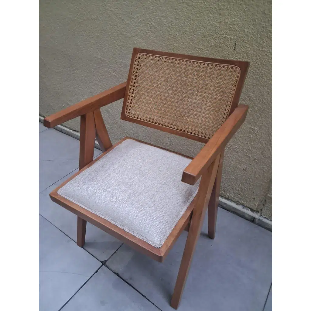 Sandalye ters V Ayak 90547 zus 122 hazeran model Ahşap Kayın Ceviz Lake Boya 4 ad