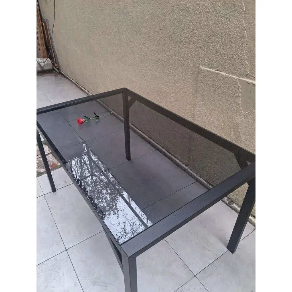 Masa 90549 Cam Metal Siyah Ayak Füme Cam Temperli 8mm Sabit Masa