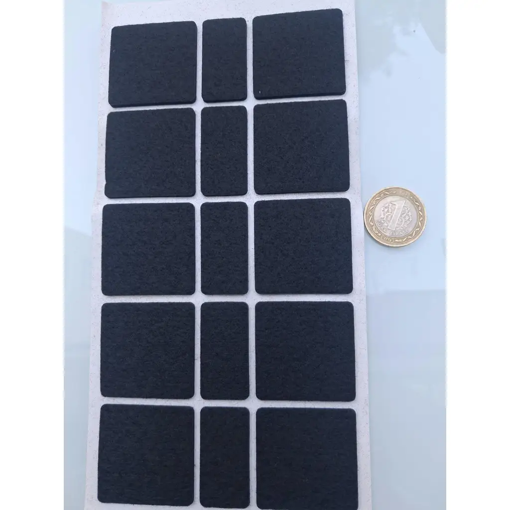 Keçe 90735 HRD 4 Paket 40mm Siyah Masa Sandalye Koltuk Baza Ayak Çizdirmez Yapışkanlı