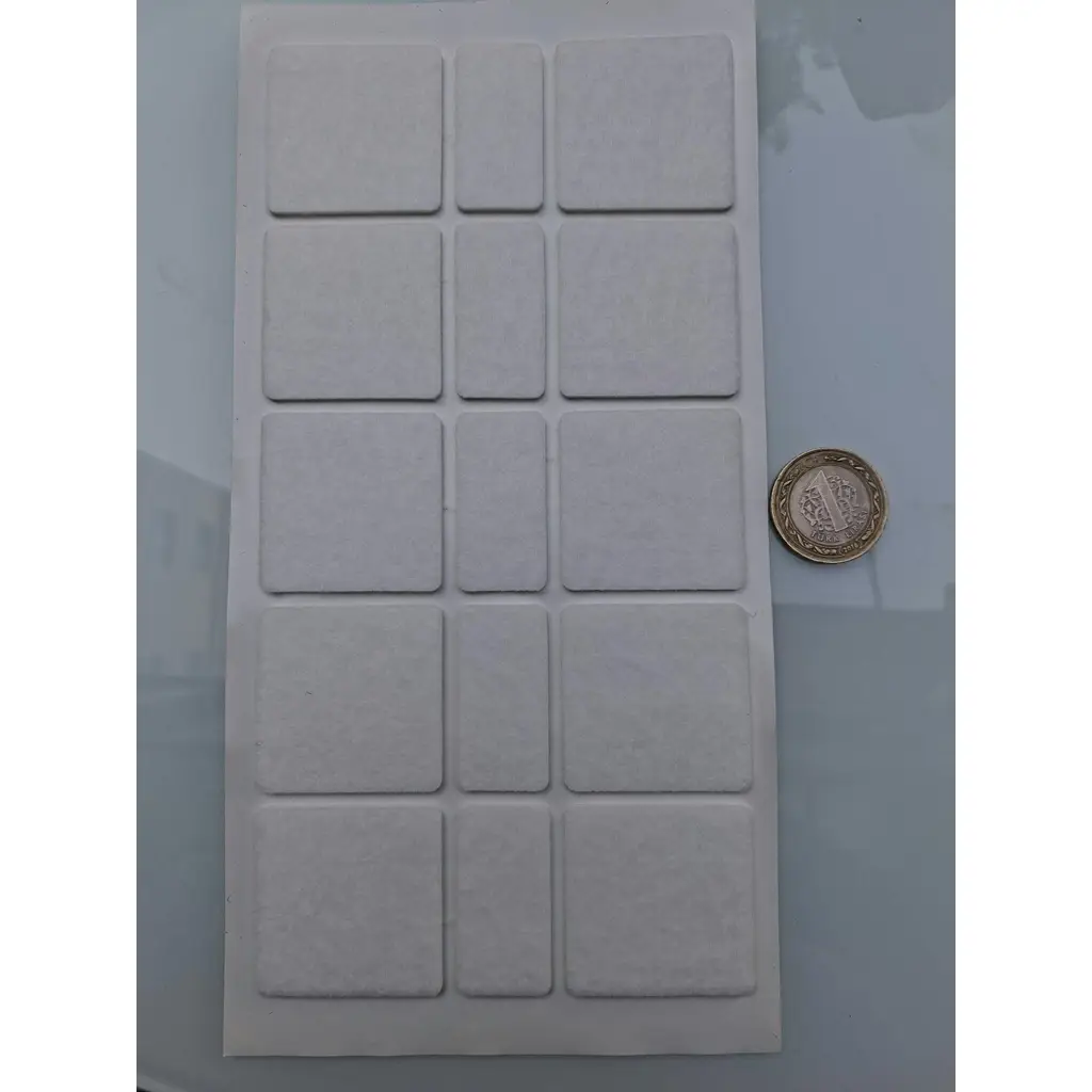 Keçe 90736 HRD 4 Paket 40mm Beyaz Masa Sandalye Koltuk Baza Ayak Çizdirmez Yapışkanlı