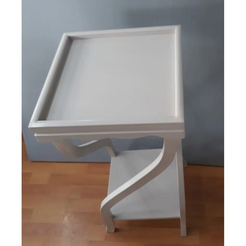 Fiskos 13202 Çiçeklik 4Ayak kare spiral Model MDF Parlak Ahşap ayak Parlak Beyaz 